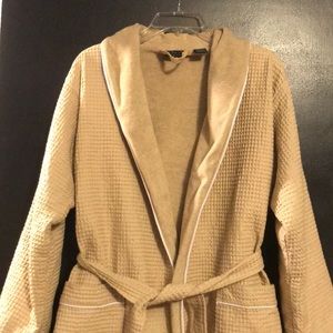 Waffle Weave Bath Robe - Marshall Fields Hotel